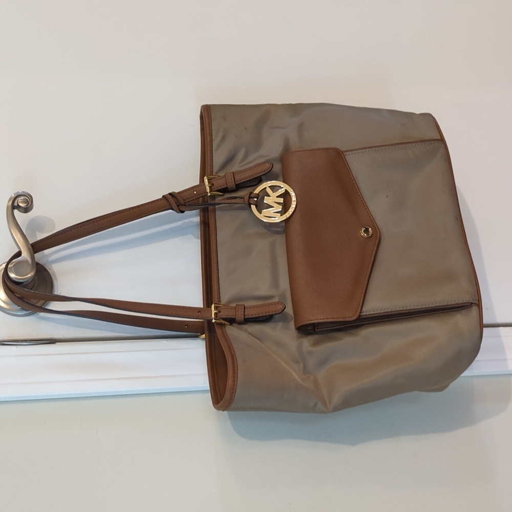 Michael Kors tote purse